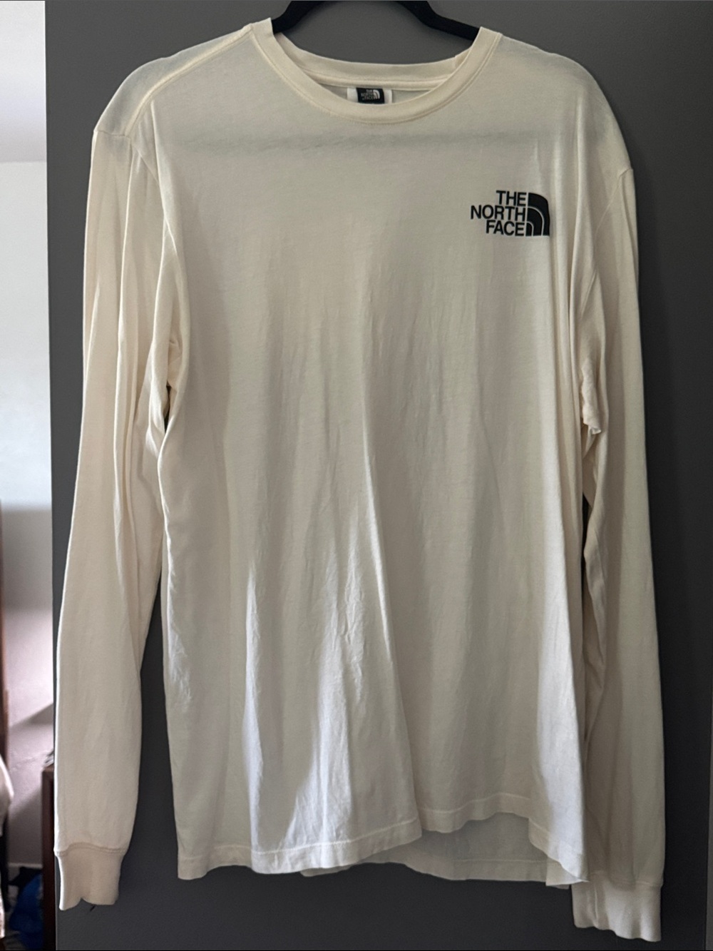 The North Face Men’s Long-Sleeve tee Cream white Large